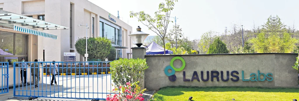 Cold Chain Logistics with Flexible Reefer Containers